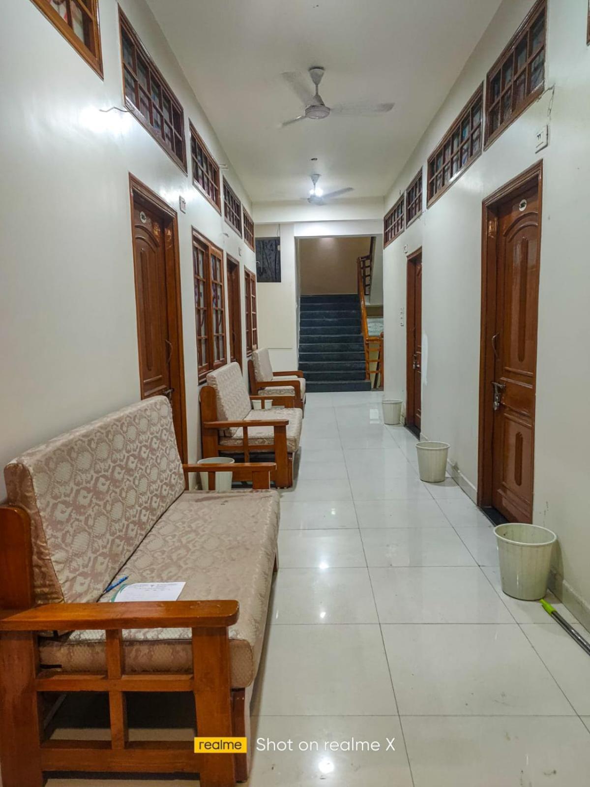Hotel Pleasure Landmark Ujjain Εξωτερικό φωτογραφία