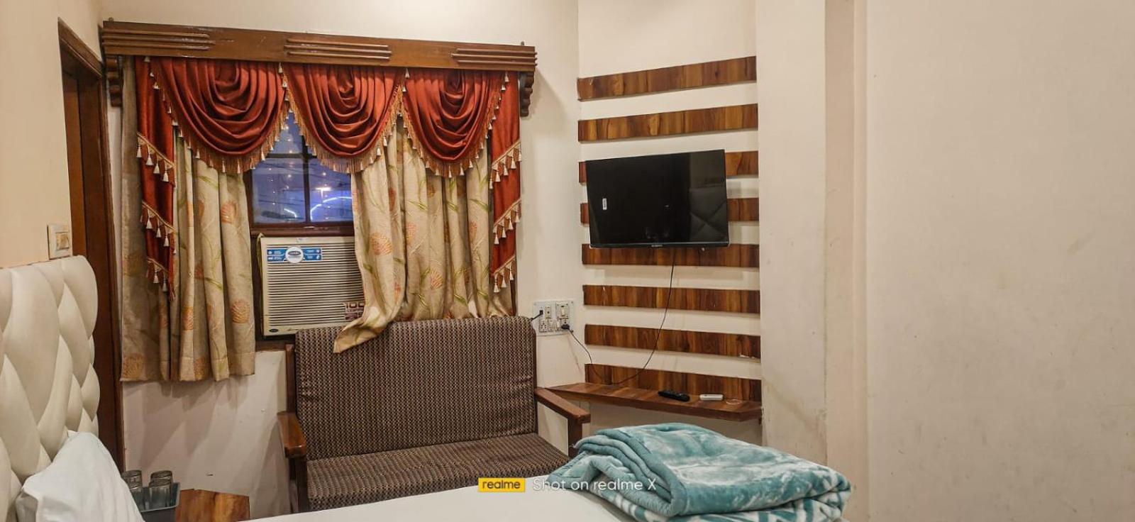 Hotel Pleasure Landmark Ujjain Εξωτερικό φωτογραφία
