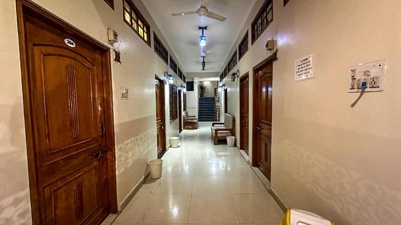 Hotel Pleasure Landmark Ujjain Εξωτερικό φωτογραφία