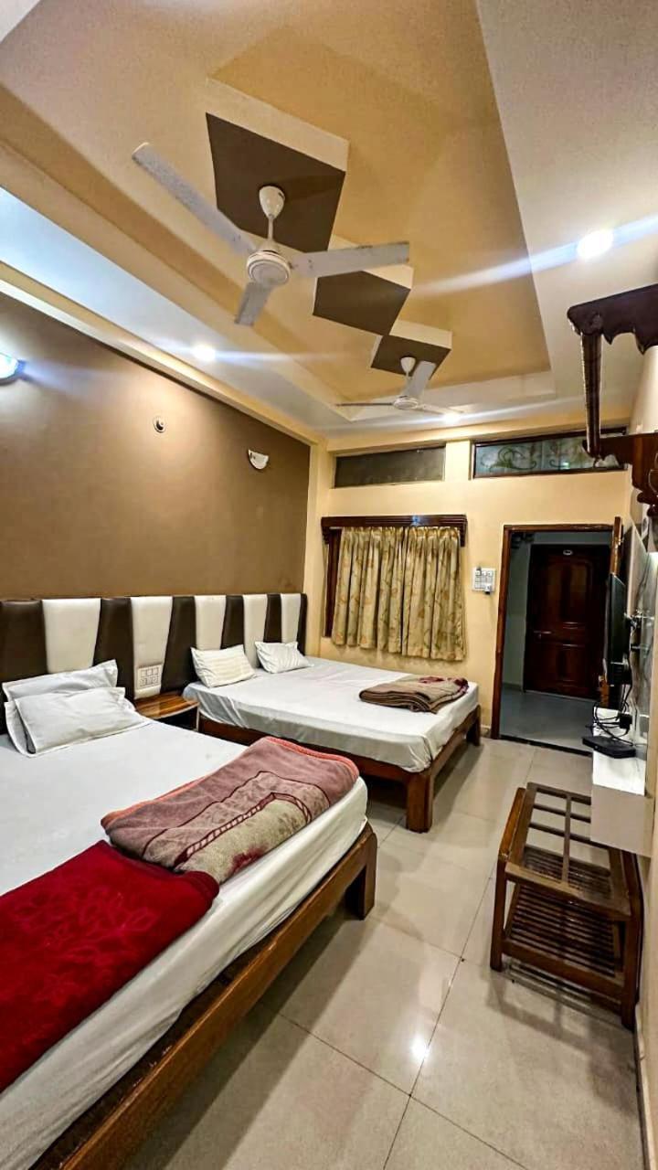 Hotel Pleasure Landmark Ujjain Εξωτερικό φωτογραφία